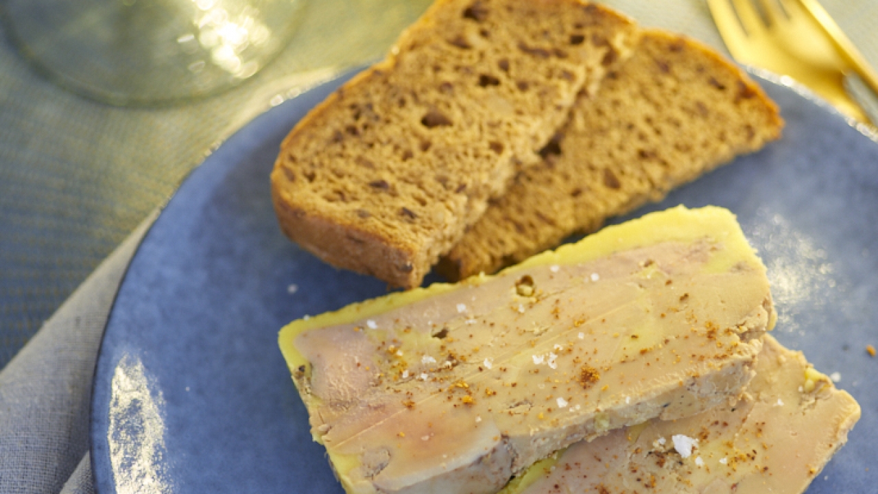 Terrine De Foie Gras Au Piment Despelette Recette Simple