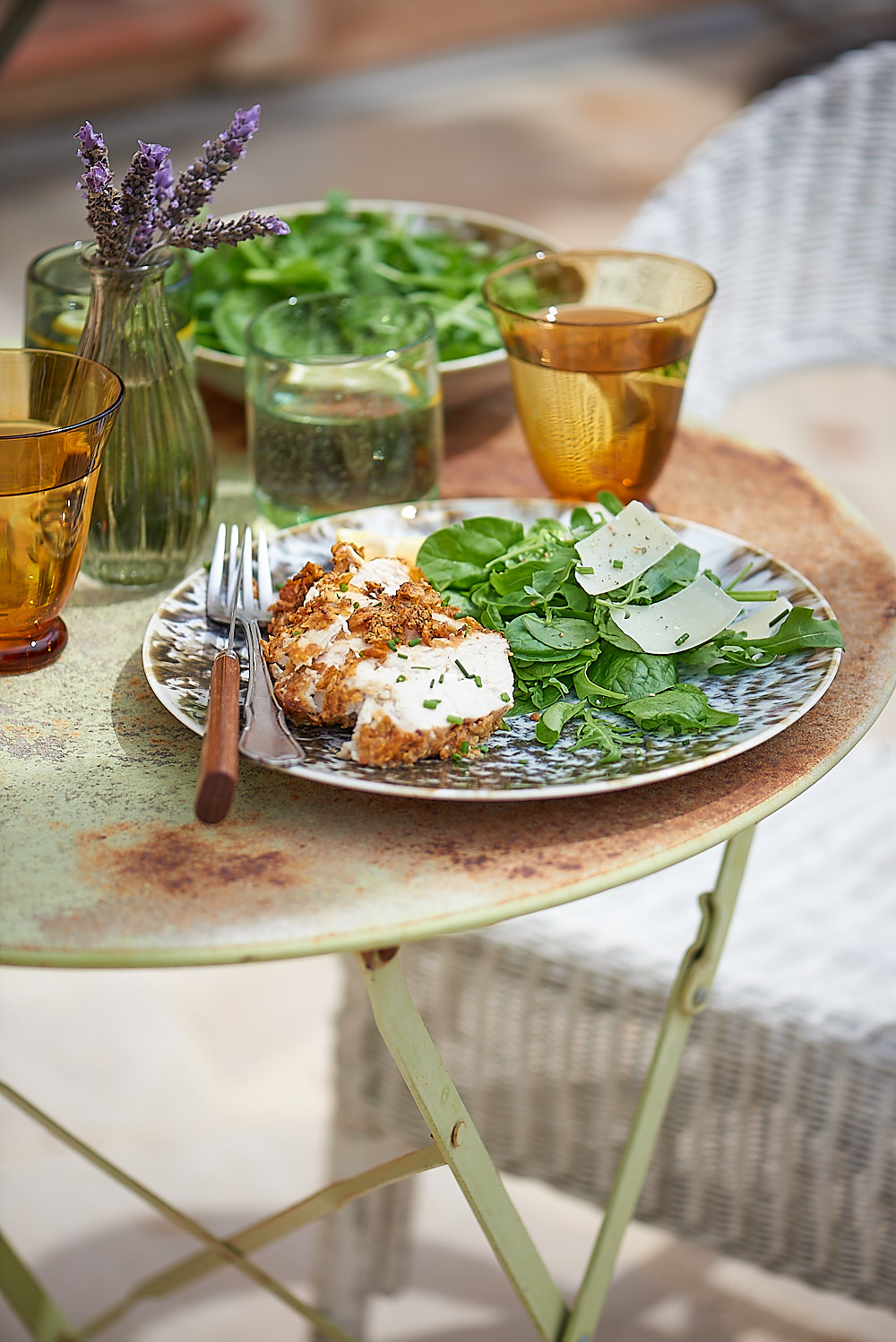 photo de blanc de poulet pané parmesan