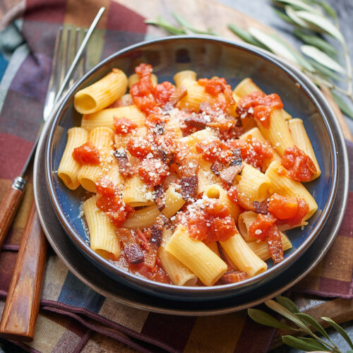 recette de rigatoni all'amatriciana